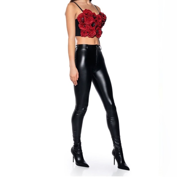 NWT AKIRA I WISH YOU WELL ROSE DETAIL CORSET TOP SZ SMALL S - Picture 9 of 11